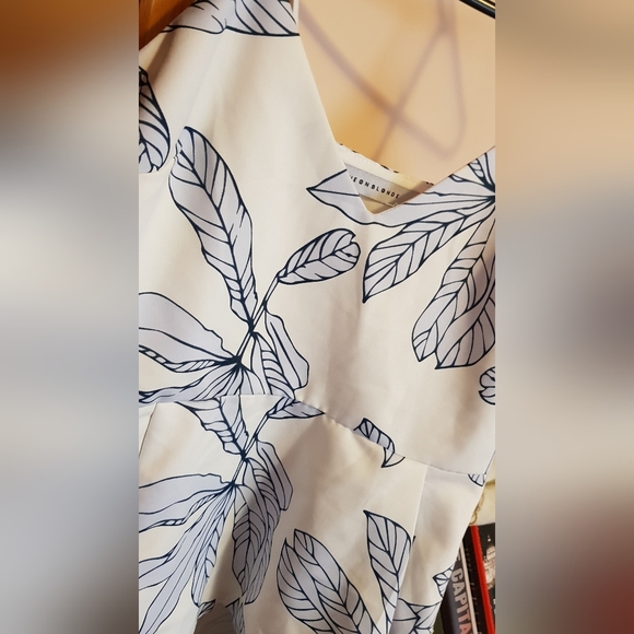 🩵Host Pick🩵 Neon Blonde peplum high low top S - Picture 5 of 11